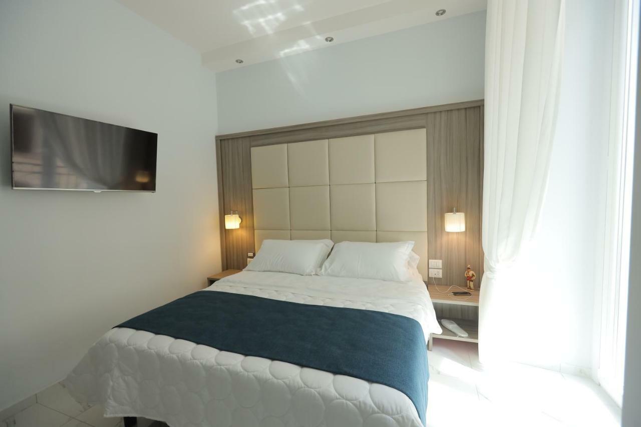 Garibaldi Suite Неаполь Экстерьер фото